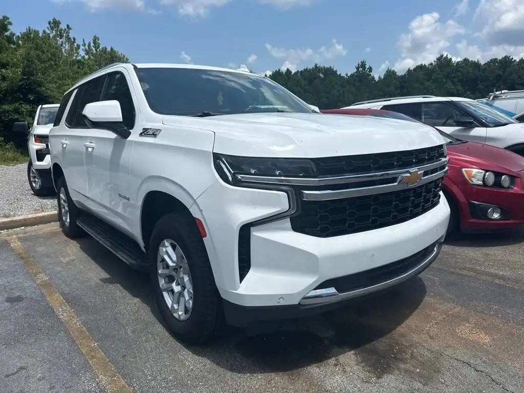 2022 Chevrolet Tahoe 4WD LS's photo