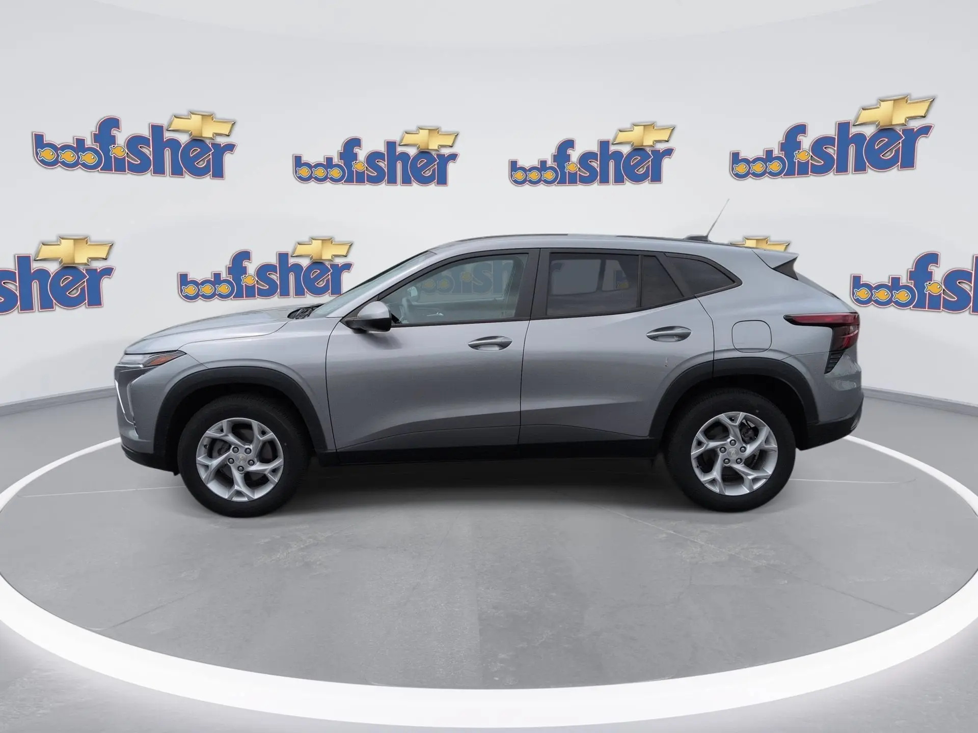 2024 Chevrolet Trax LS photo 5