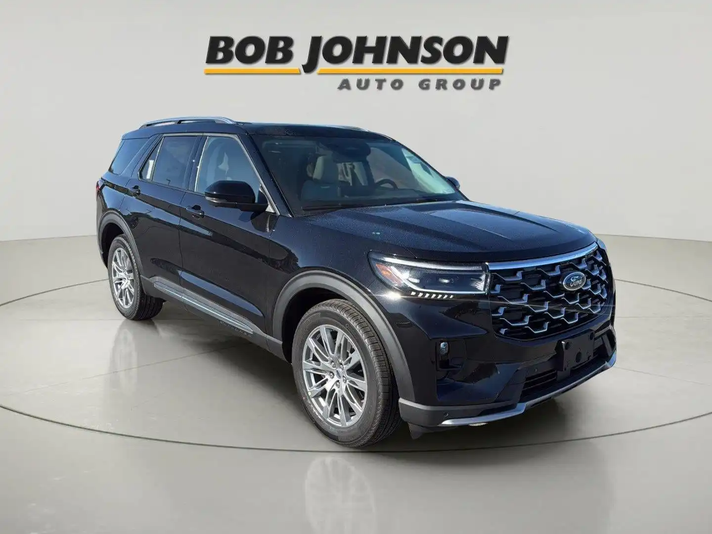 2026 Ford Explorer Platinum 4WD's photo