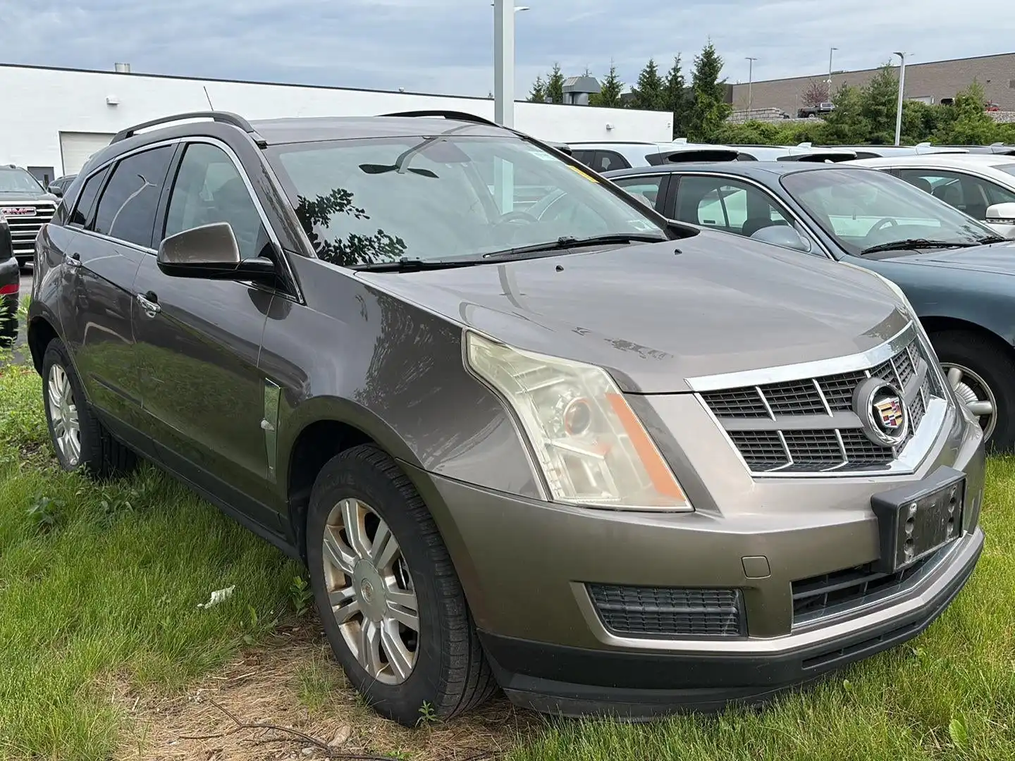 2011 Cadillac SRX FWD Base's photo