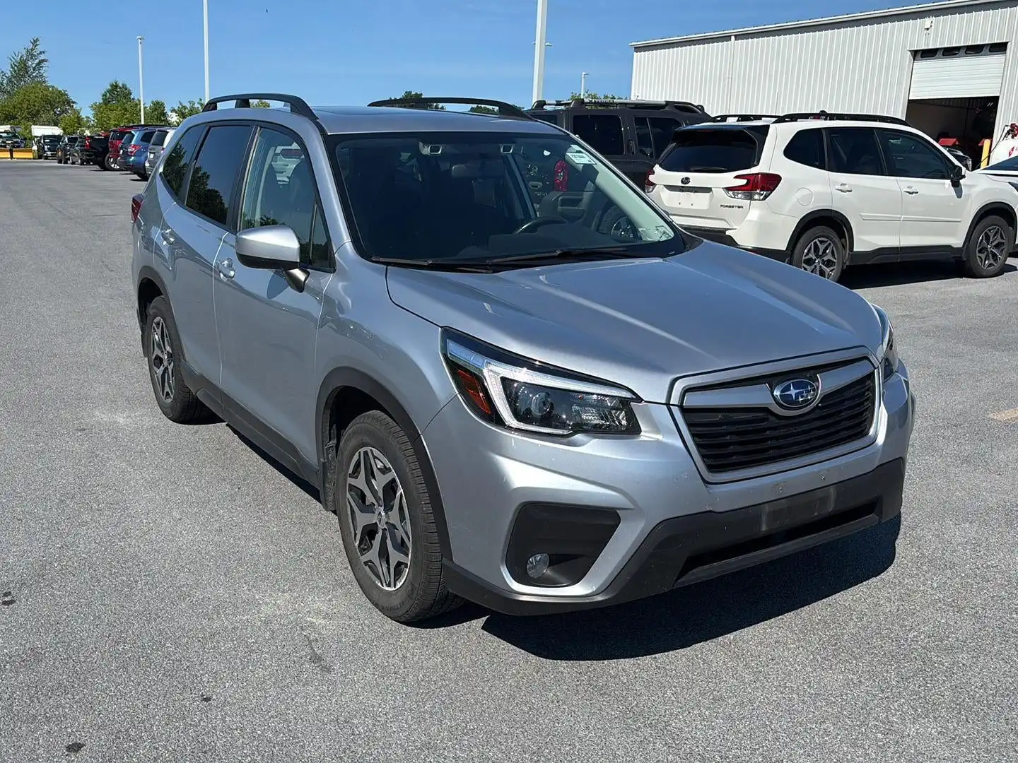 2021 Subaru Forester Premium's photo