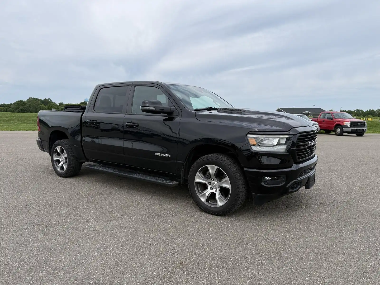 2023 RAM 1500 Laramie 4x4 Crew Cab 5'7's photo