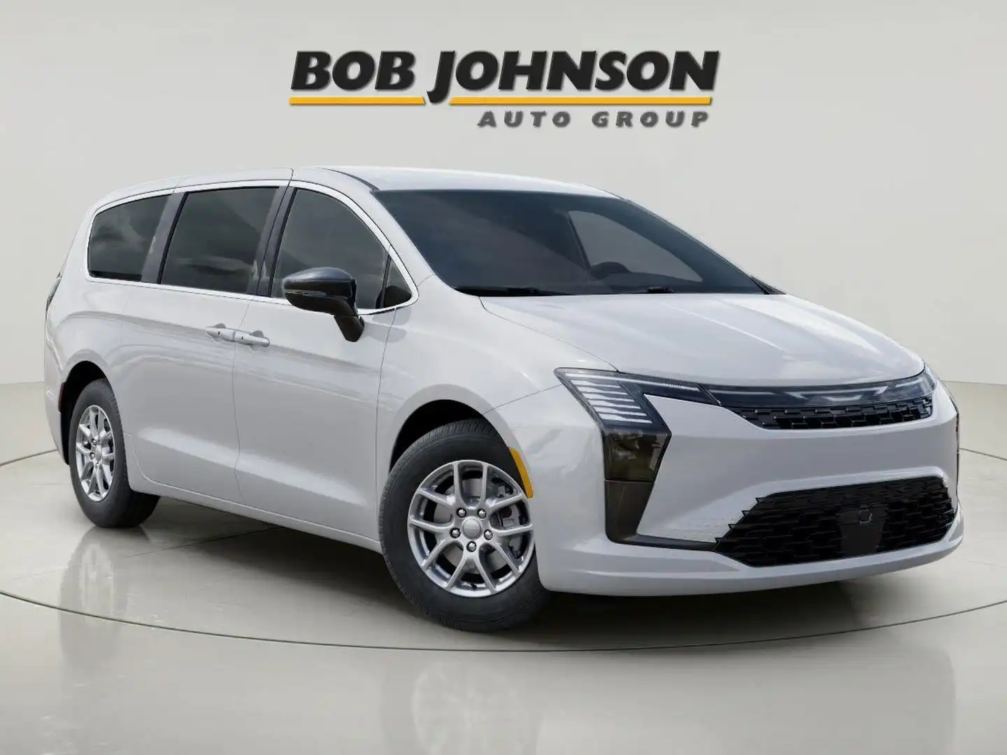 2027 Chrysler Pacifica Select's photo