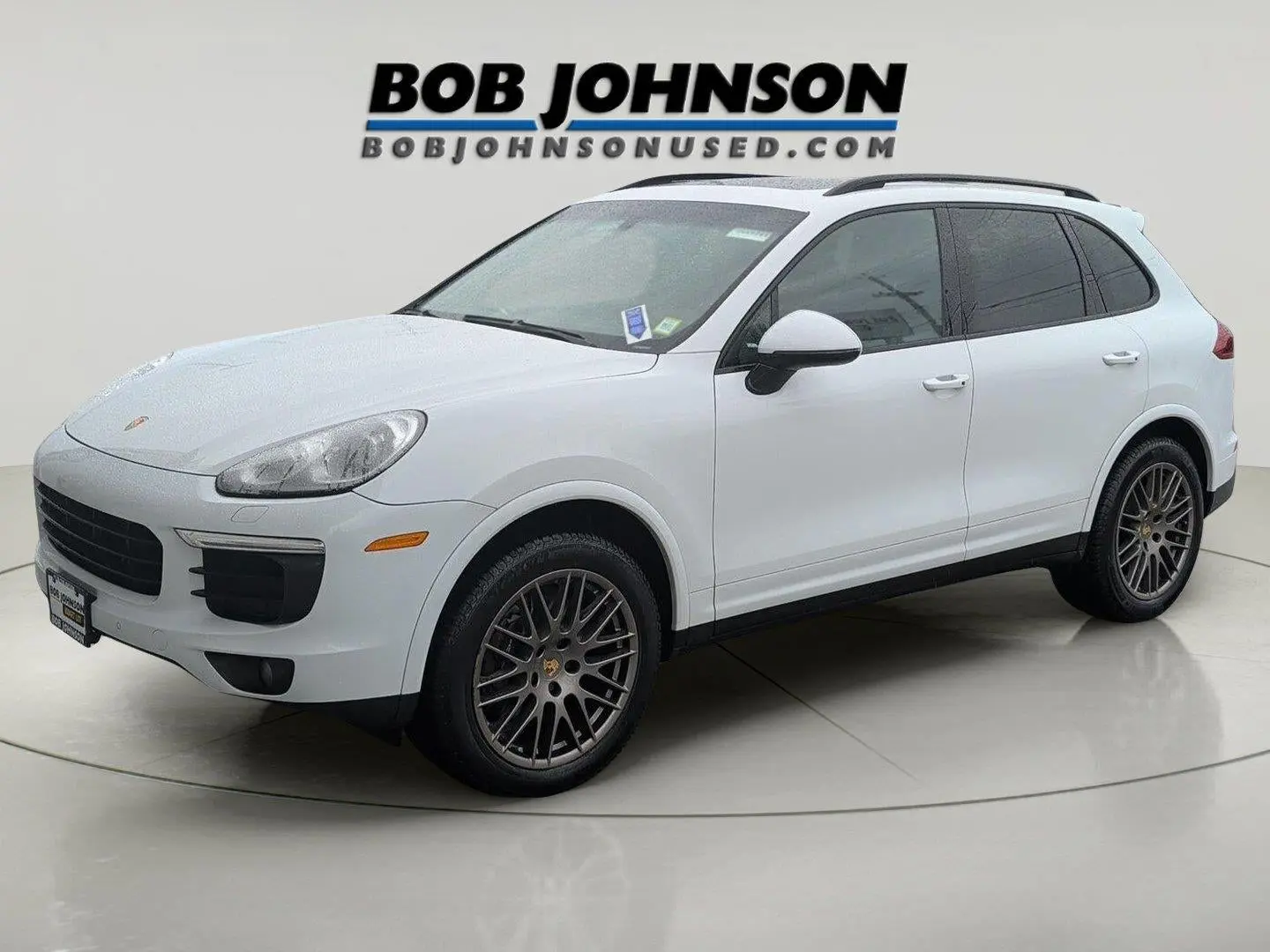 2017 Porsche Cayenne Platinum Edition photo 3