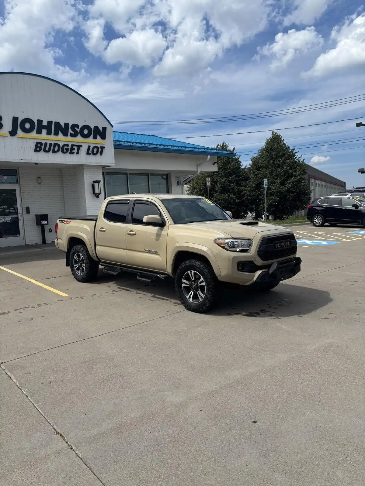 2017 Toyota Tacoma TRD Sport Double Cab 4x4 V6 Auto SB's photo