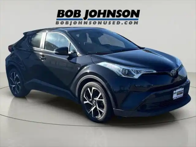 2018 Toyota C-HR XLE's photo