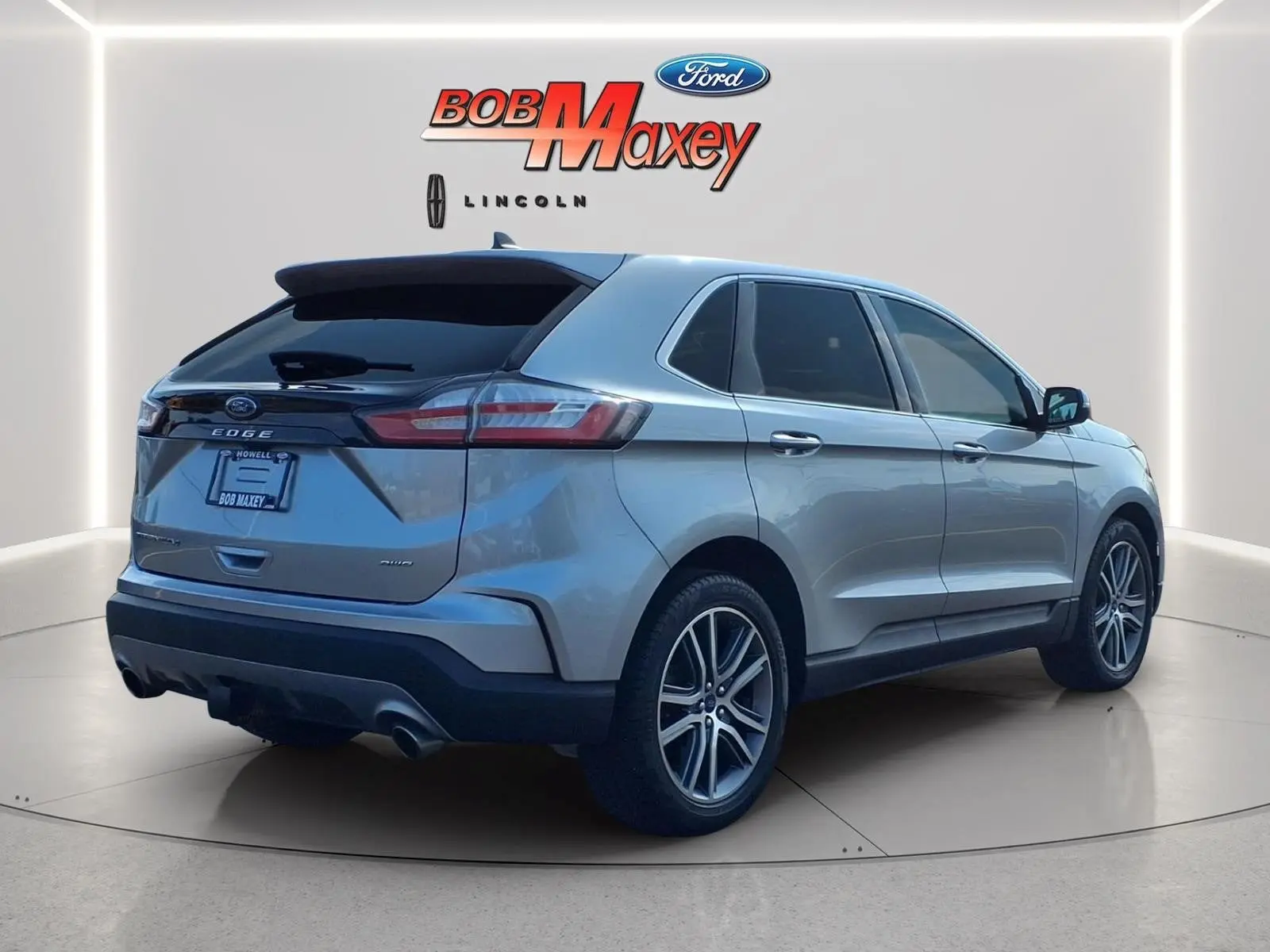 2022 Ford Edge Titanium AWD photo 4