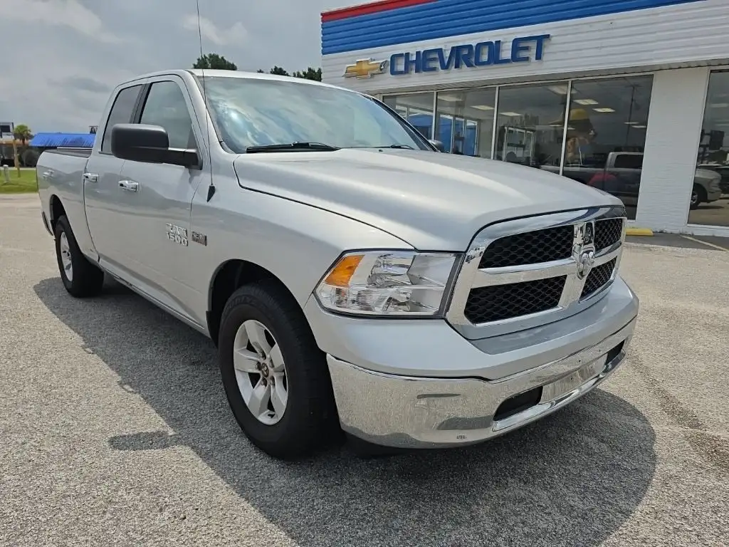 2016 RAM 1500 SLT Quad Cab 6'4's photo
