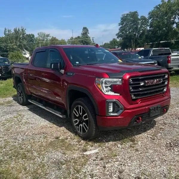 2021 GMC Sierra AT4 4WD Crew Cab Short Box's photo