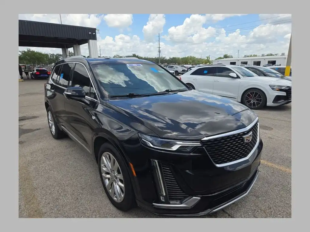 2020 Cadillac XT6 Premium Luxury Auto's photo
