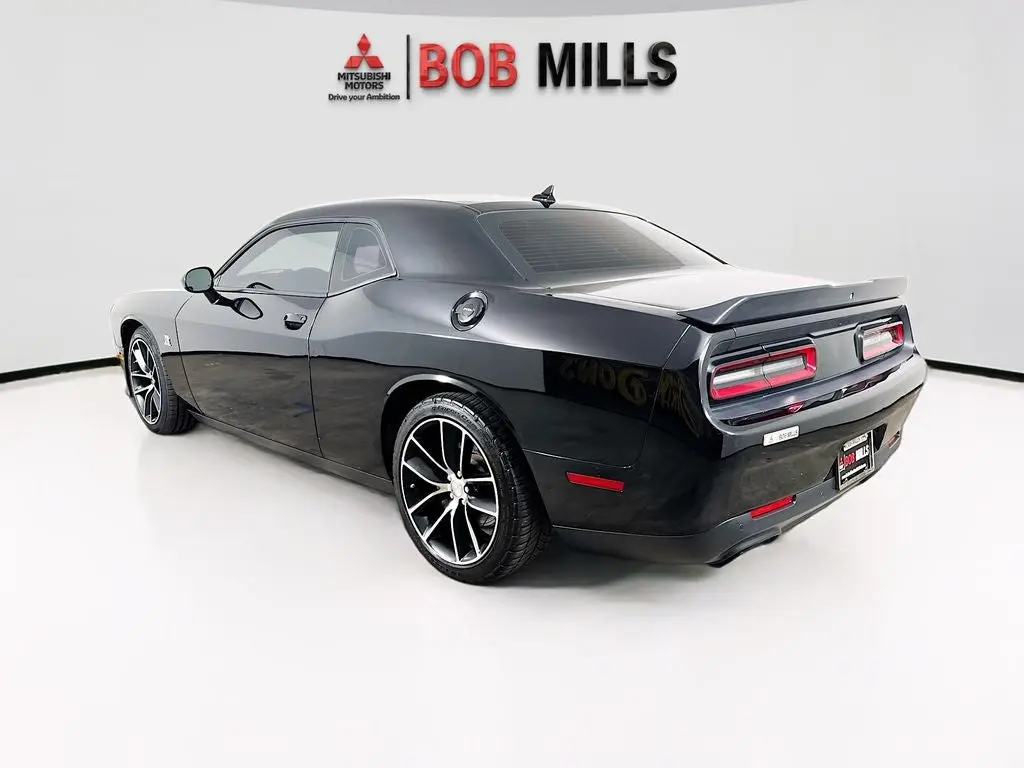 2016 Dodge Challenger Scat Pack photo 5