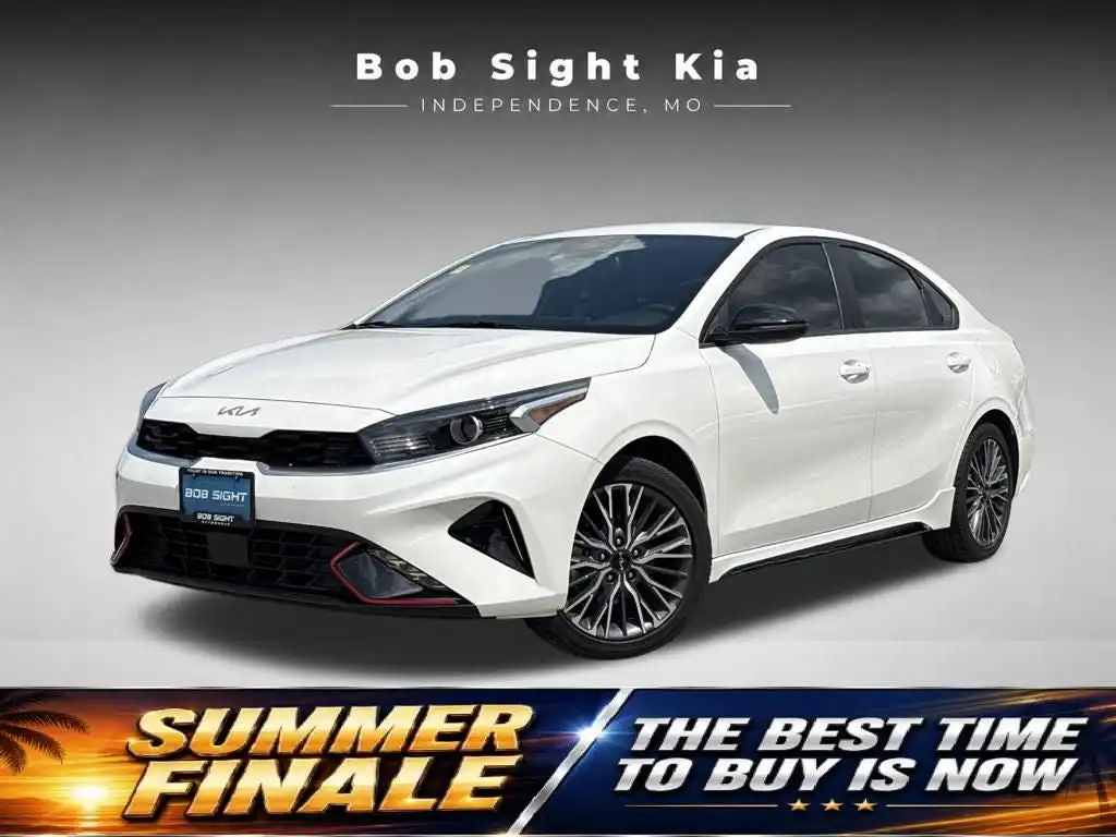 2023 Kia Forte GT-Line AT's photo