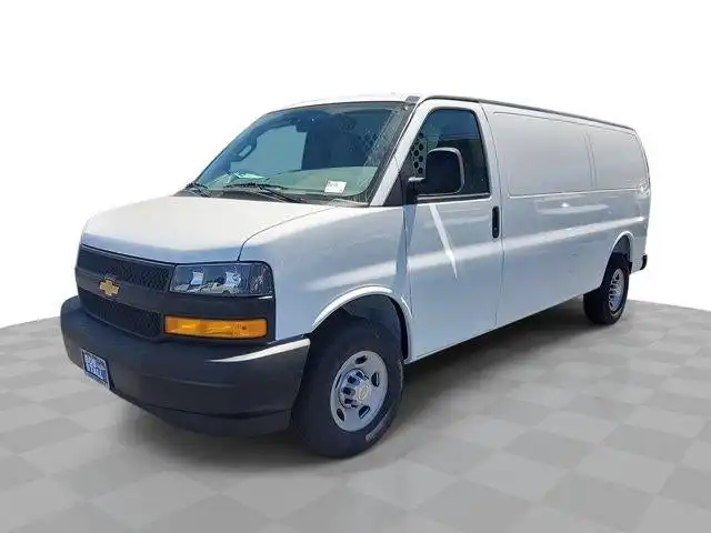 2026 Chevrolet Express 2500 Extended Work Van HD's photo