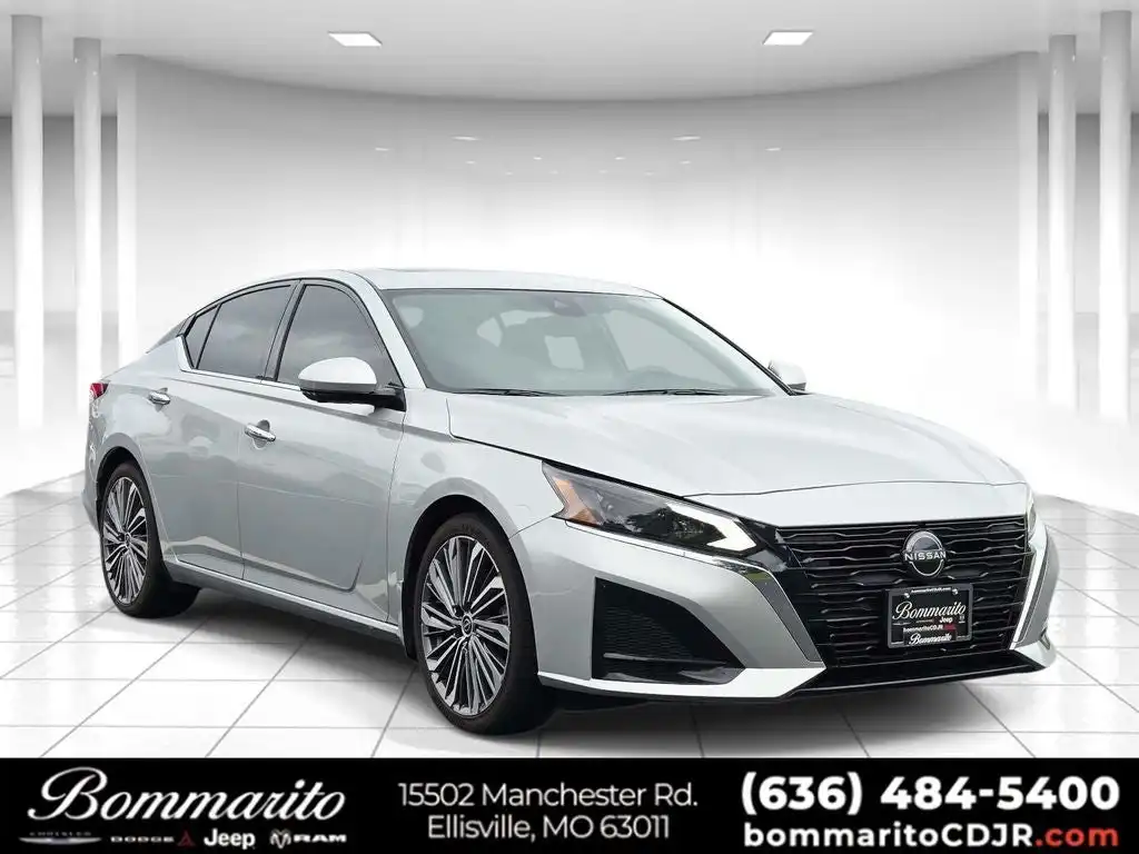 2023 Nissan Altima 2.5 SL's photo