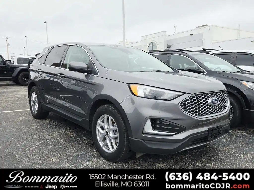 2024 Ford Edge SEL AWD's photo