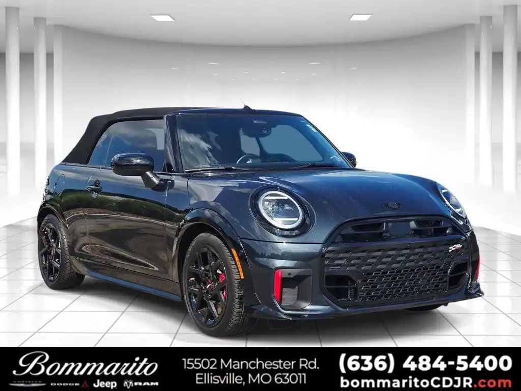 2025 MINI Convertible John Cooper Works's photo