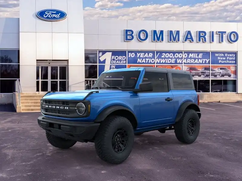 2026 Ford Bronco Base 4x4's photo