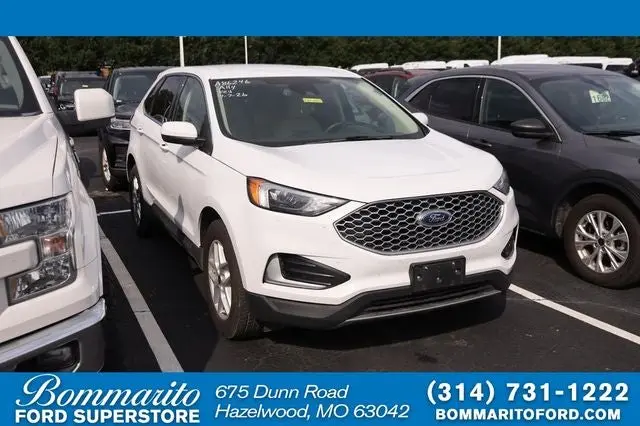 2024 Ford Edge SEL AWD photo 3