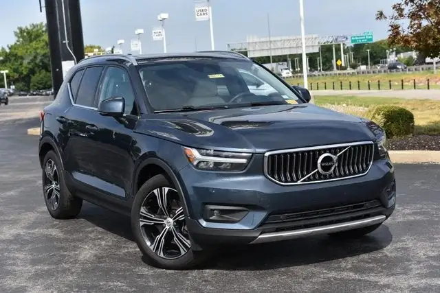 2022 Volvo XC40 T5 Inscription AWD's photo