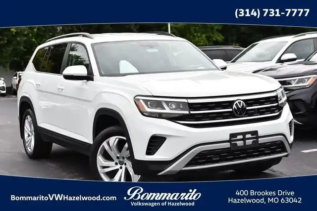 2023 Volkswagen Atlas 3.6L SE w/Tech 4MOTION's photo
