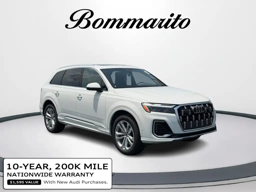 2026 Audi Q7 45 Premium Plus quattro Tiptronic's photo