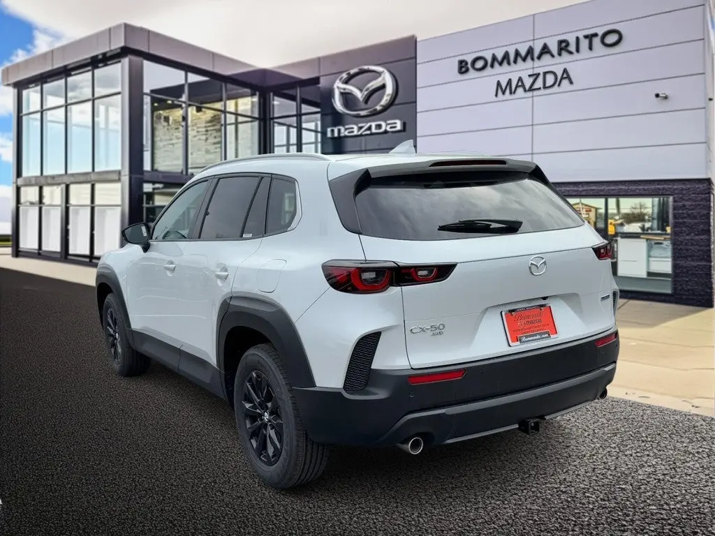 2026 Mazda CX-50 2.5 Hybrid Preferred photo 3