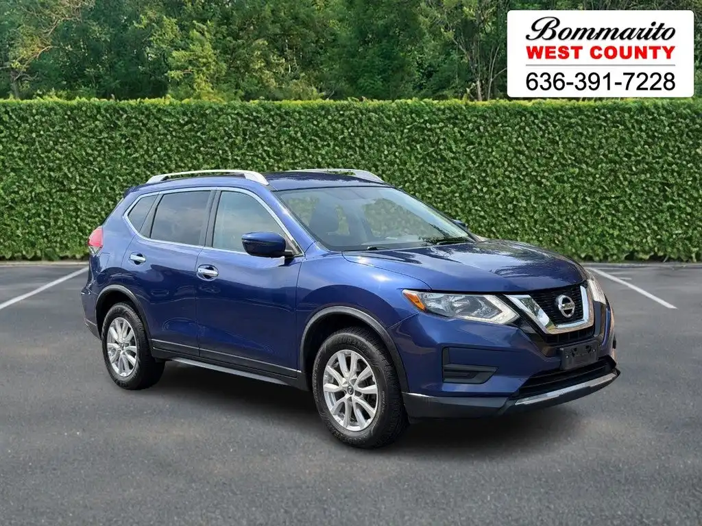 2017 Nissan Rogue SV AWD's photo