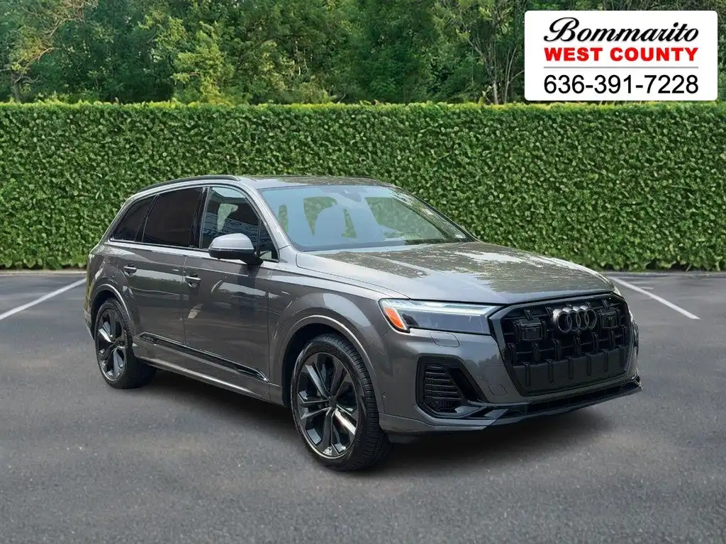2026 Audi Q7 55 Premium Plus quattro Tiptronic's photo