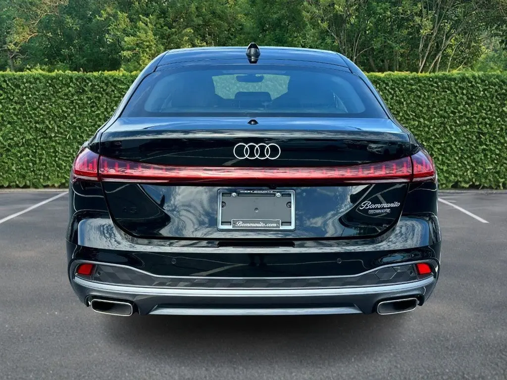 2025 Audi A5 Premium Plus quattro S tronic photo 4