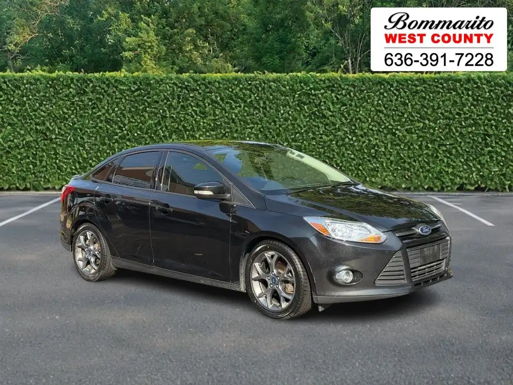 2014 Ford Focus Sedan SE's photo
