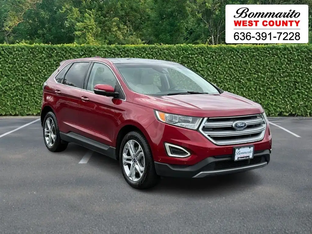 2017 Ford Edge Titanium's photo