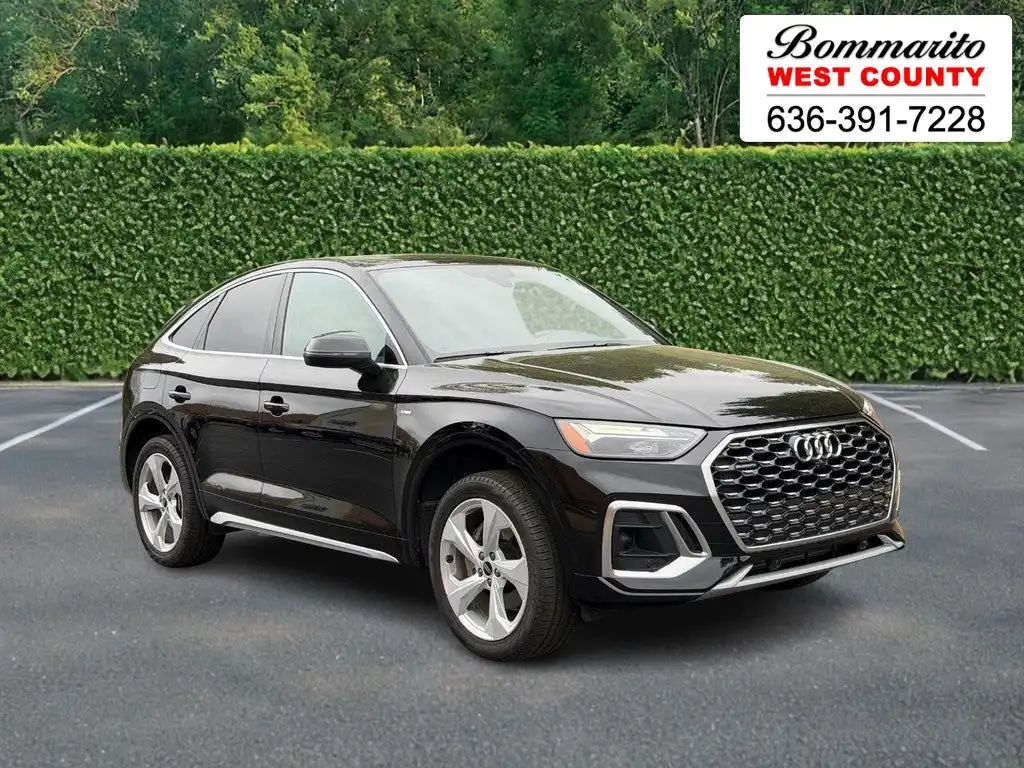 2025 Audi Q5 Sportback 45 Premium quattro's photo