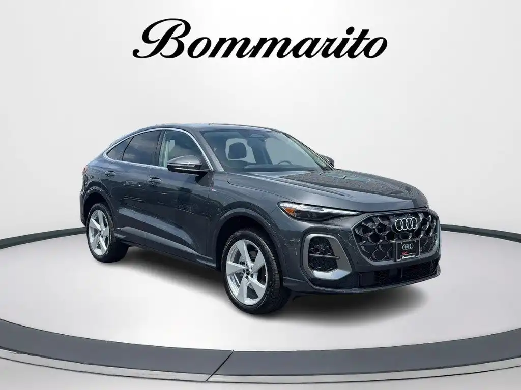 2026 Audi Q5 Sportback Premium Plus quattro's photo