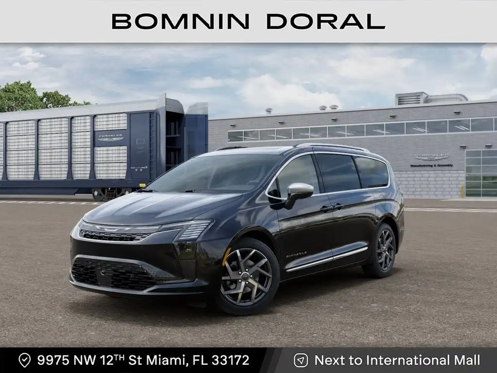 2027 Chrysler Pacifica Pinnacle's photo