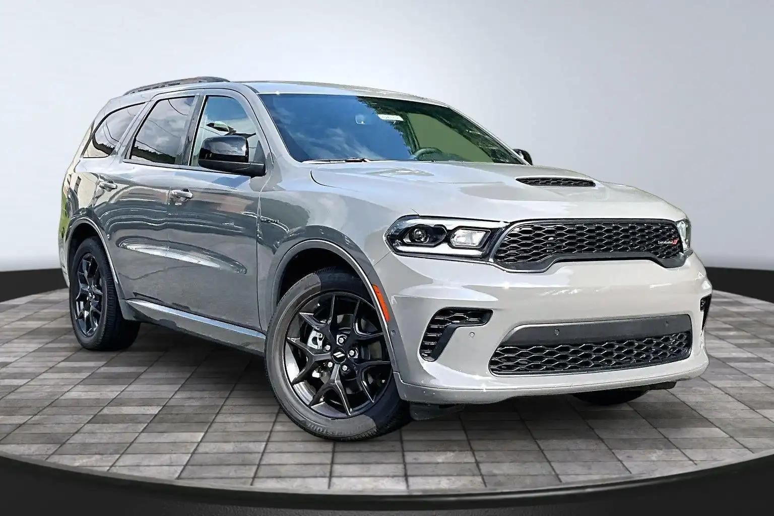 2026 Dodge Durango GT HEMI V8 AWD's photo