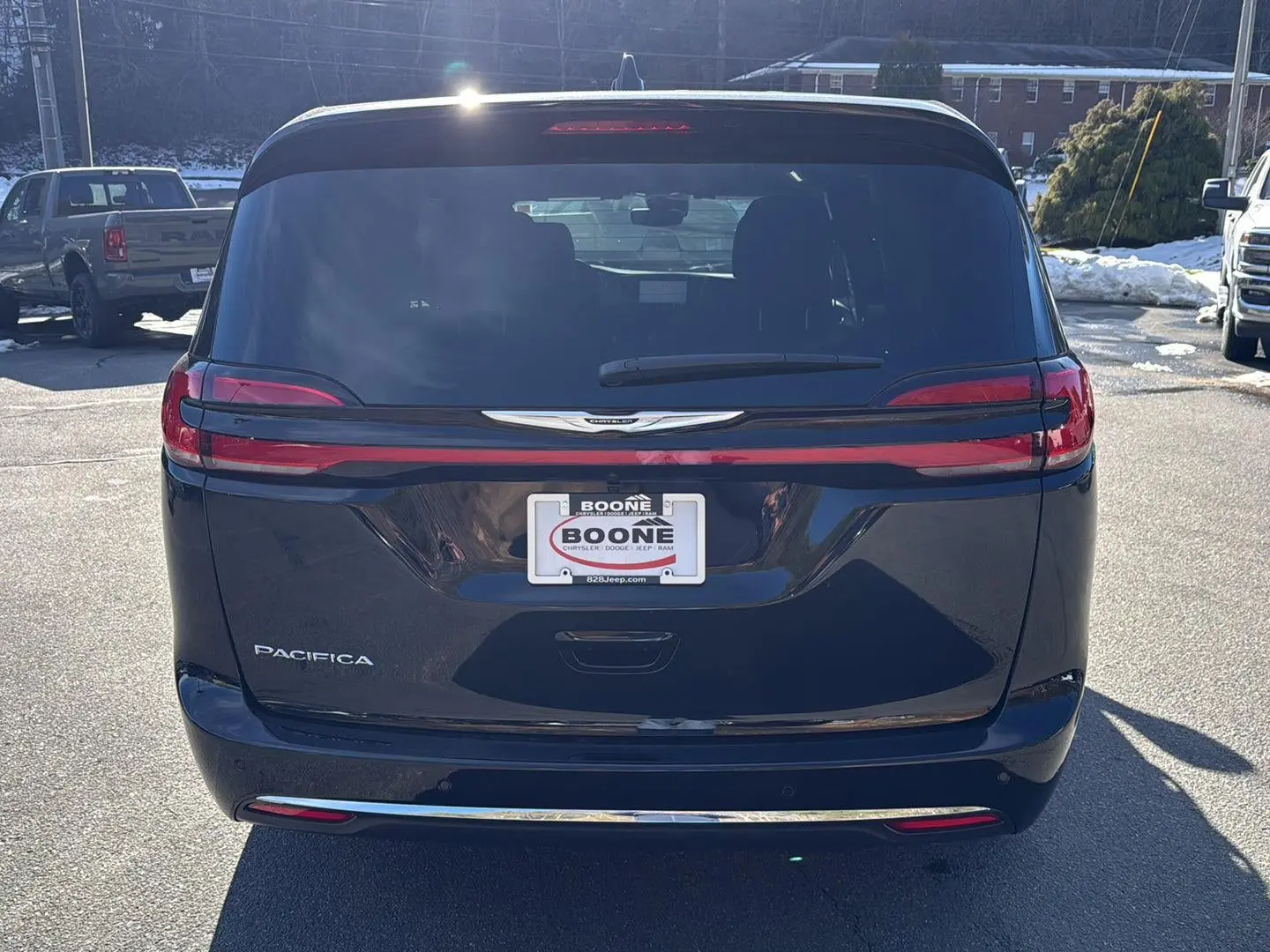 2026 Chrysler Pacifica Select photo 5
