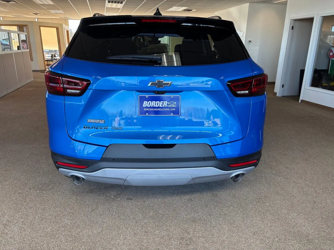 2025 Chevrolet Blazer 2.0T 3LT AWD photo 3
