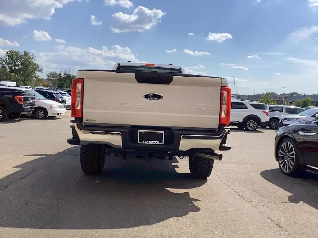2026 Ford F-350 XL 4WD Regular Cab SRW 8' Box photo 3