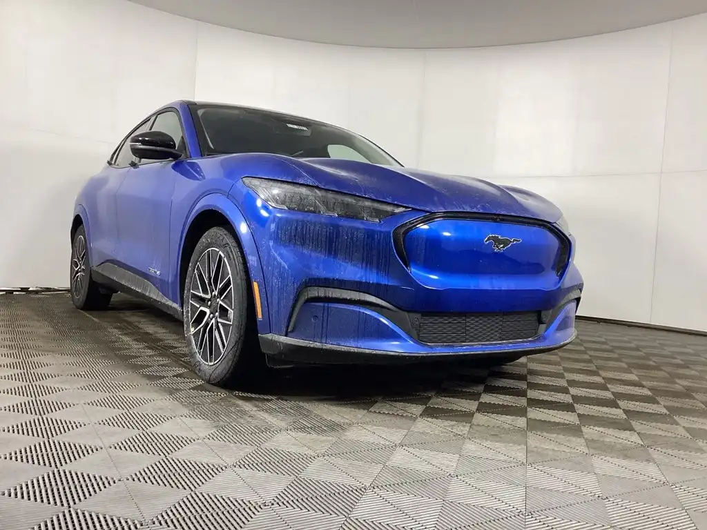 2026 Ford Mustang-Mach-e Premium's photo