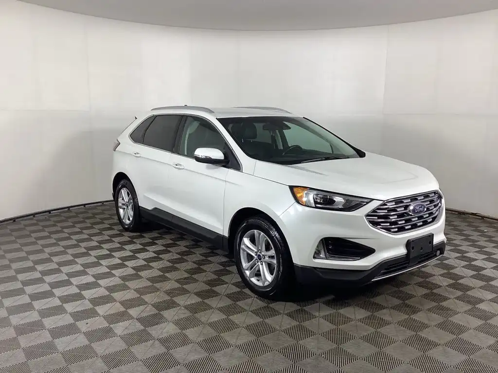 2020 Ford Edge SEL AWD's photo