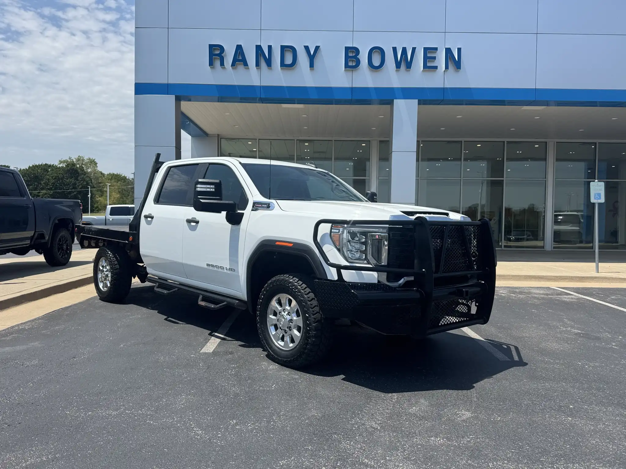 2021 GMC Sierra 4WD Crew Cab Standard Box's photo