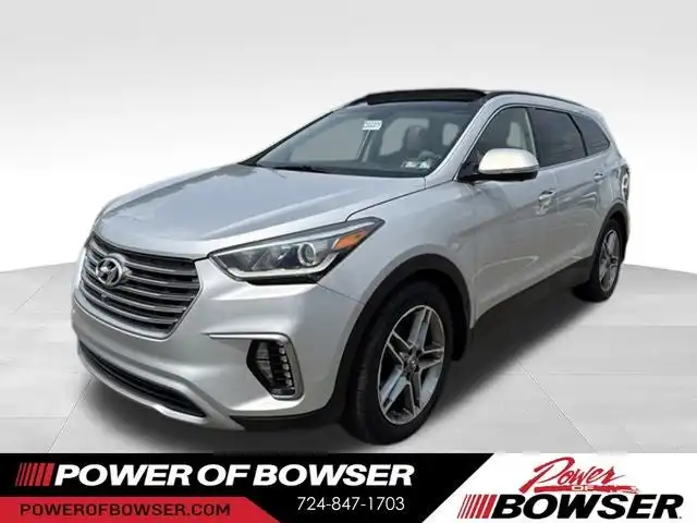 2017 Hyundai Santa Fe SE Ultimate AWD's photo