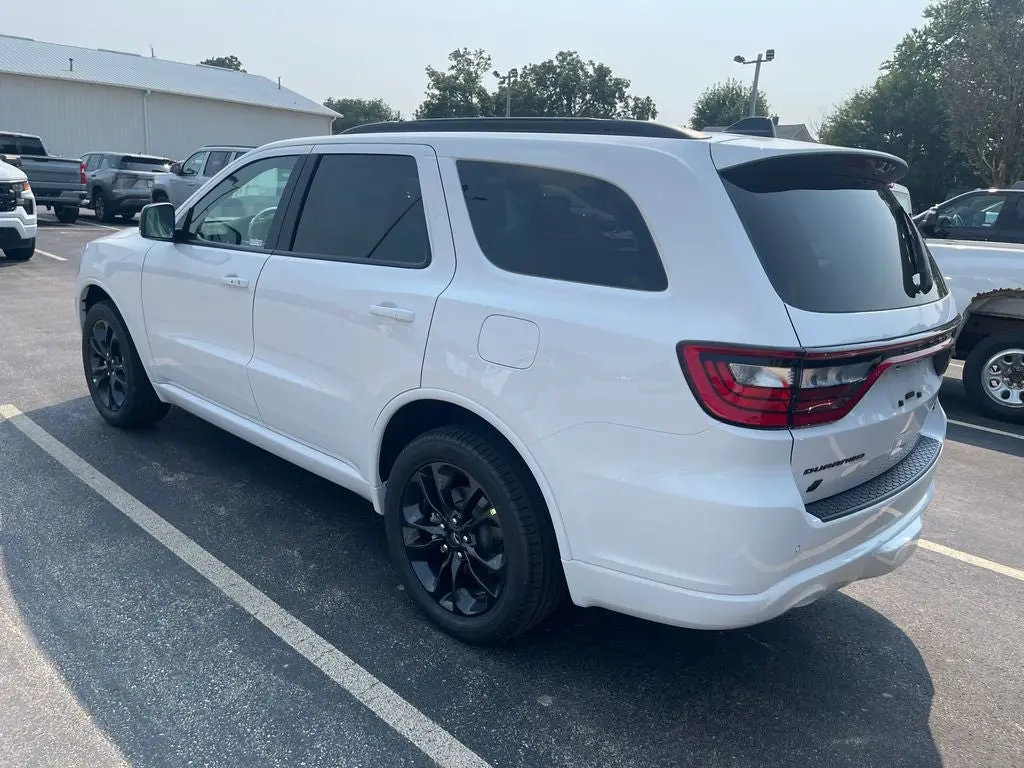2026 Dodge Durango GT Plus AWD photo 4