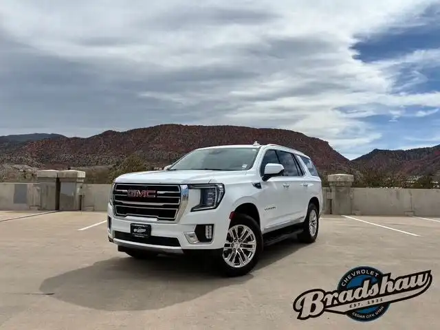 2024 GMC Yukon 4WD SLT's photo