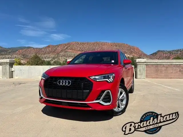 2024 Audi Q3 45 TFSI S Line Premium quattro's photo
