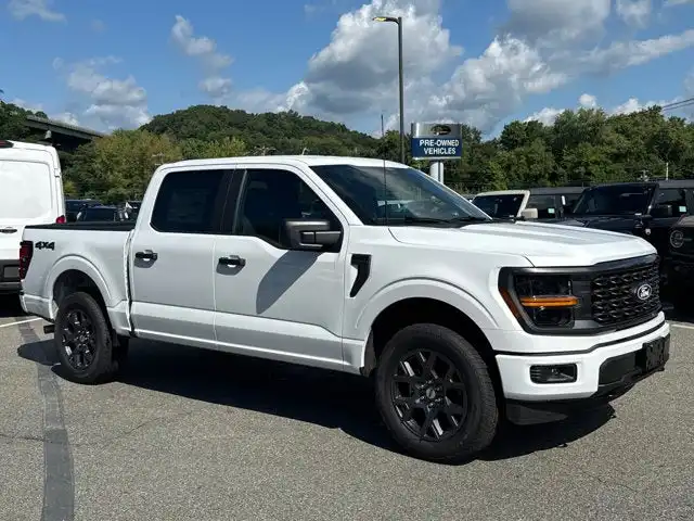 2026 Ford F-150 STX 4WD SuperCrew 5-1/2' Box's photo