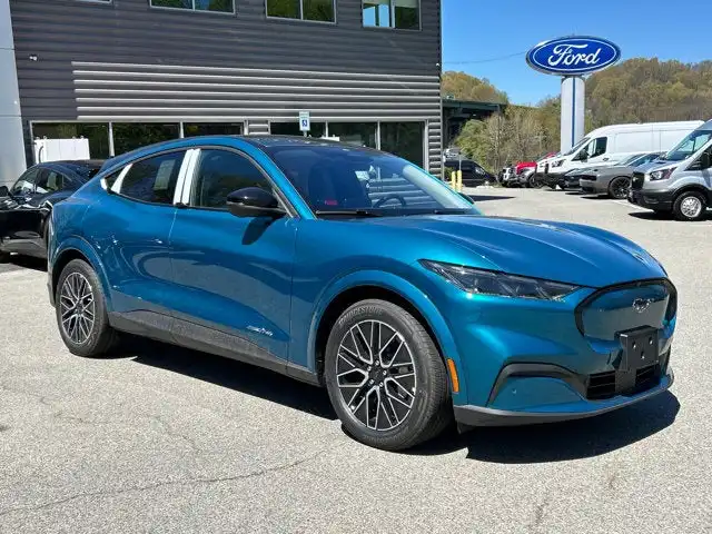2026 Ford Mustang-Mach-e Premium's photo