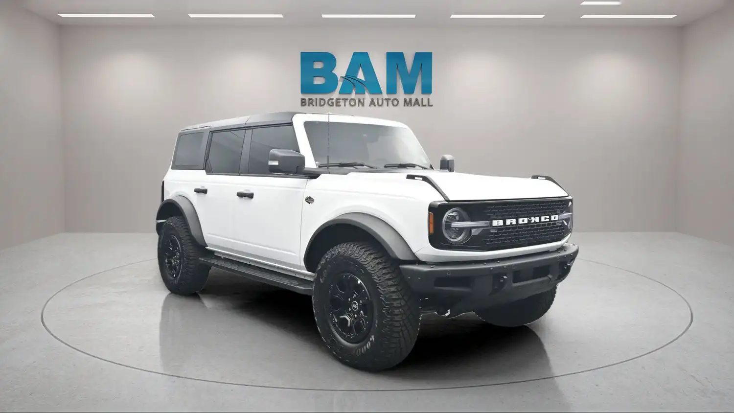 2024 Ford Bronco Wildtrak 4x4's photo