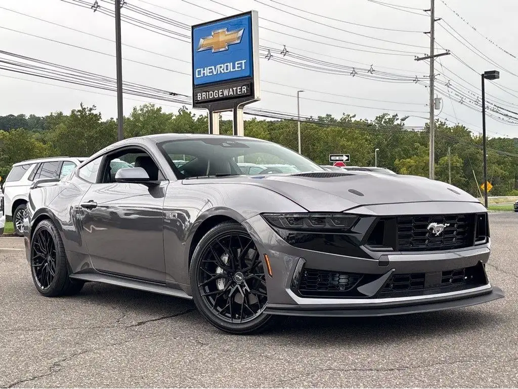 2026 Ford Mustang GT Fastback photo 1
