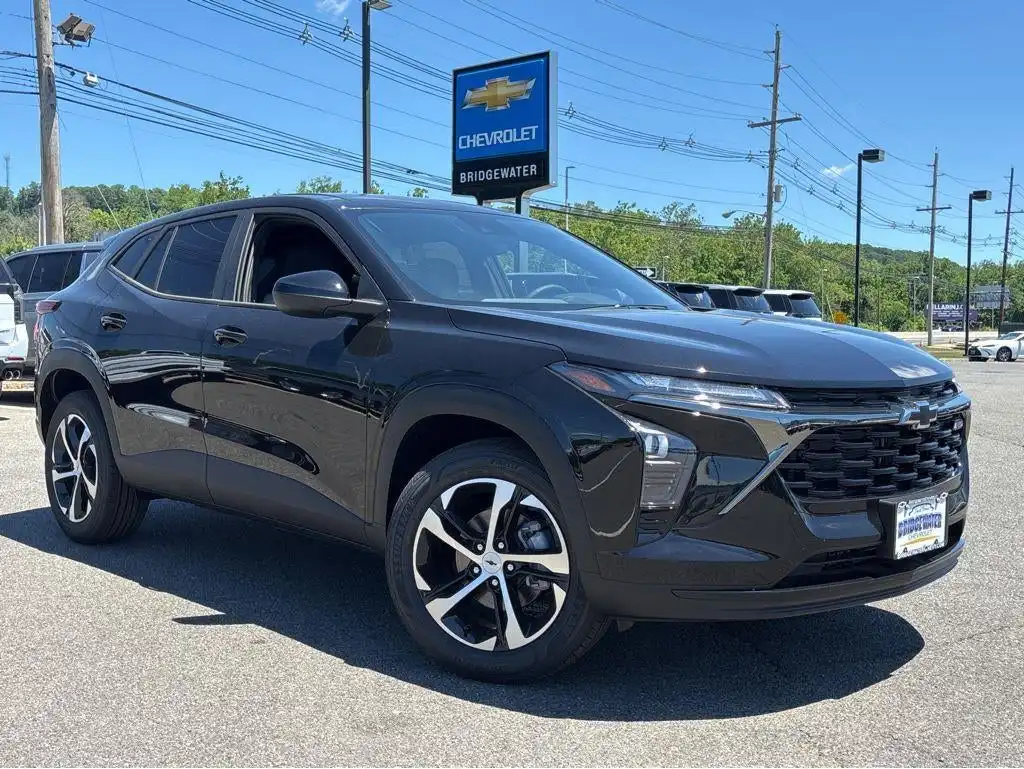 2026 Chevrolet Trax 1RS's photo